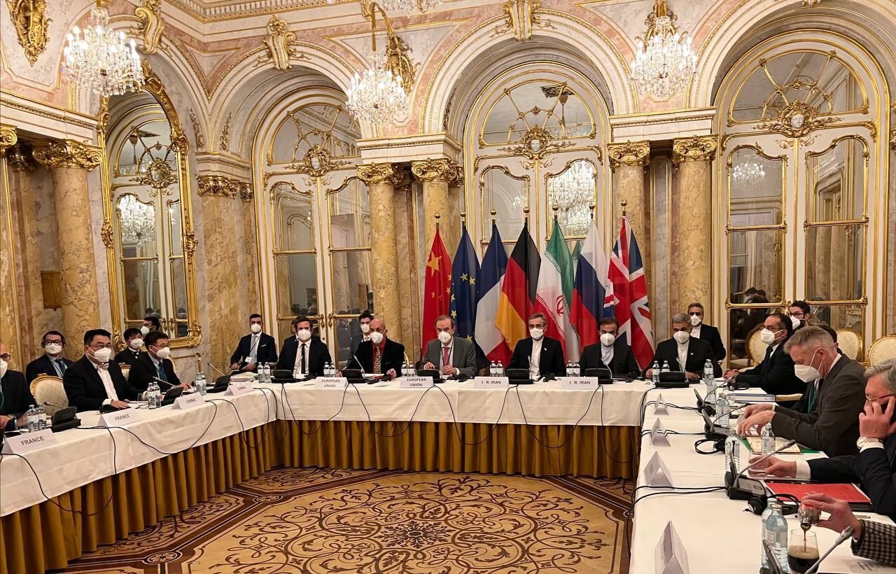 انطلاق الجولة الثامنة من المفاوضات النووية بين ايران ومجموعة 4+1